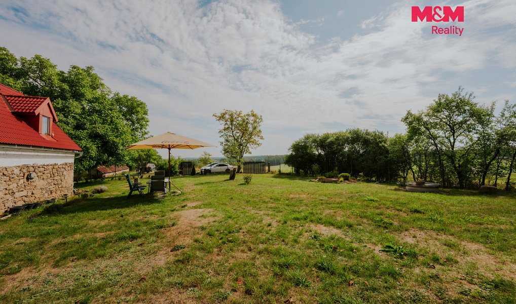 Prodej domu 250 m² s pozemkem 875 m², Kadov – náhled fotky 25