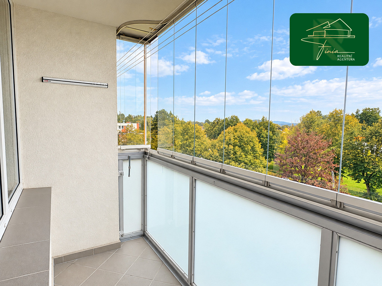 Pronájem bytu 2+1 62 m² – fotografie 5