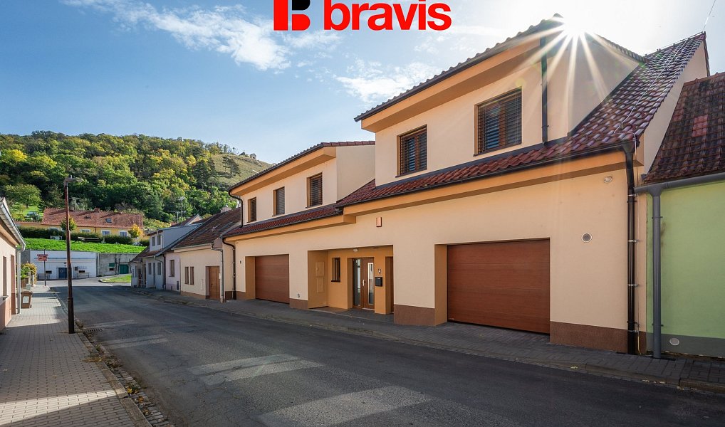 Prodej domu 262 m² s pozemkem 356 m², Mikulov – náhled fotky 2