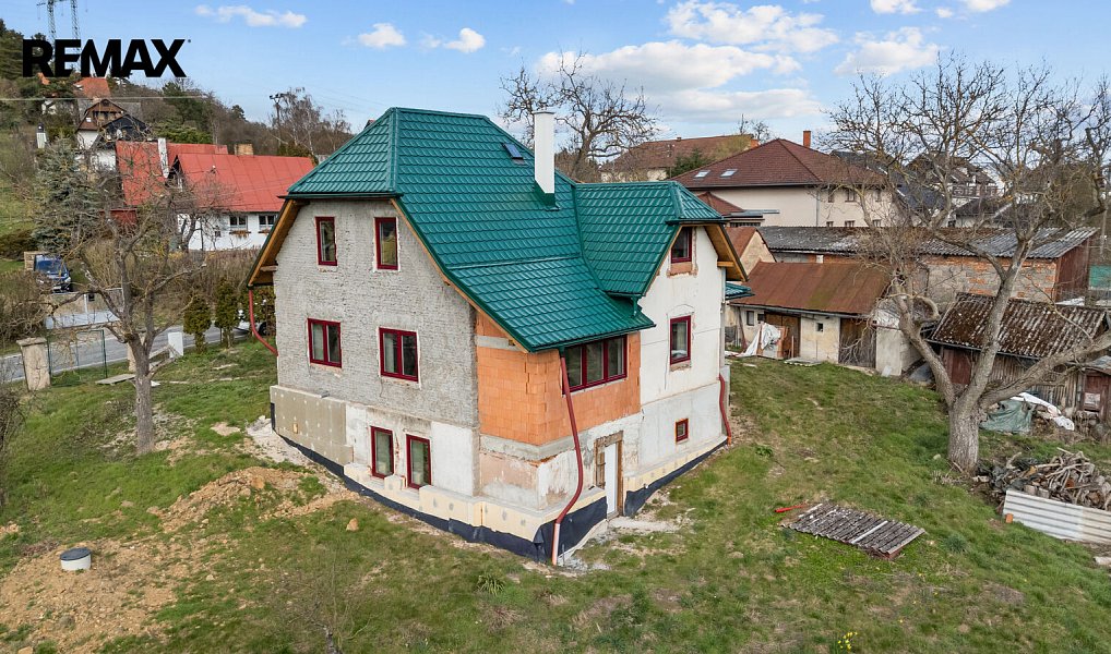 Prodej domu 204 m² s pozemkem 817 m², Krňany – fotka 1 z 29