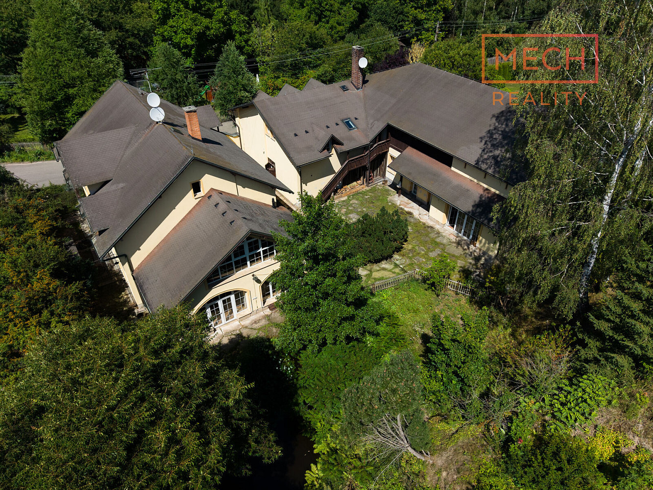 Prodej domu 280 m² s pozemkem 603 m²