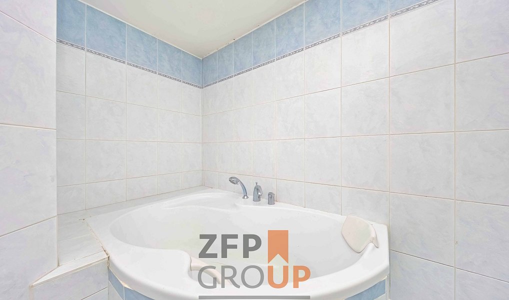 Prodej domu 227 m² s pozemkem 889 m², Senice na Hané – náhled fotky 11