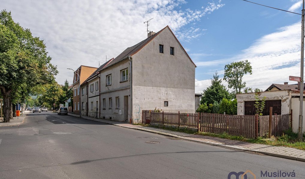 Prodej domu 210 m² s pozemkem 322 m², Novosedlice – náhled fotky 20