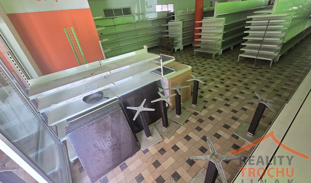 Prodej obchodních prostor 600 m², Úpice – náhled fotky 6