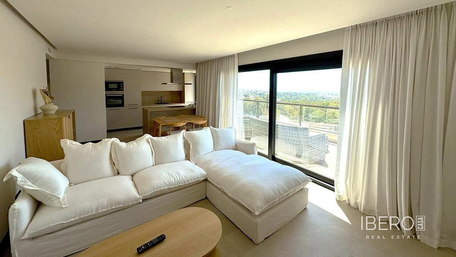Piso 4+kk – Marbella, Nueva Andalucía - Vista 2