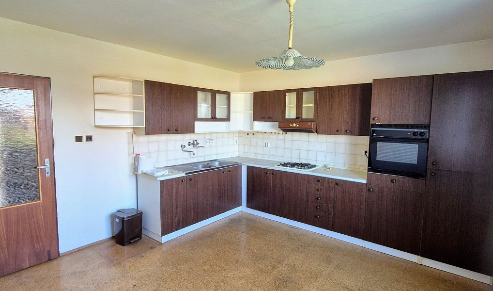 Prodej domu 195 m², Velký Beranov – náhled fotky 6