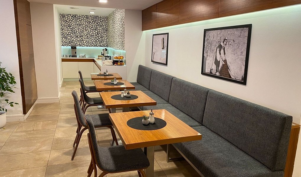 Pronájem restaurace 120 m², Mariánské Lázně – náhled fotky 2