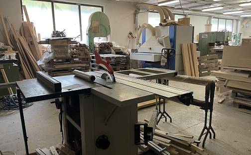 Prodej výrobních prostor 319 m², Kateřinice, okres Vsetín