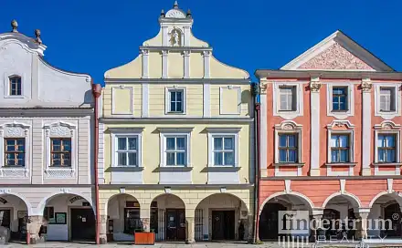 Prodej památky 800 m2 náměstí Zachariáše z Hradce, Telč, náměstí Zachariáše z Hradce, Telč - Telč-Vnitřní Město, okres Jihlava