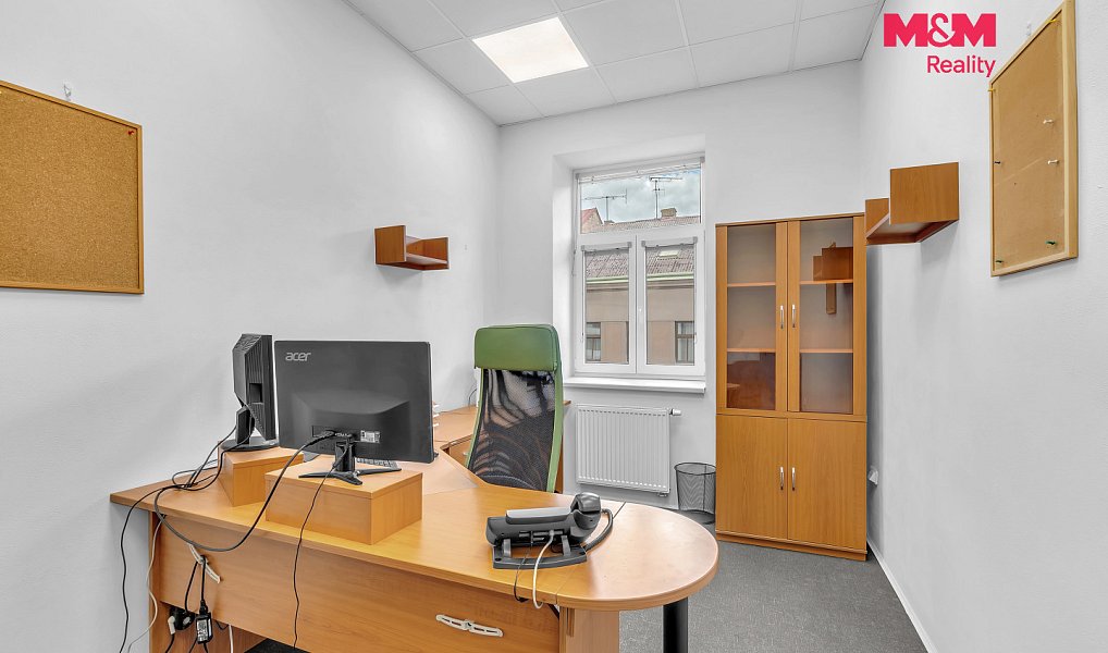 Pronájem kanceláře 136 m², Jičín – náhled fotky 6