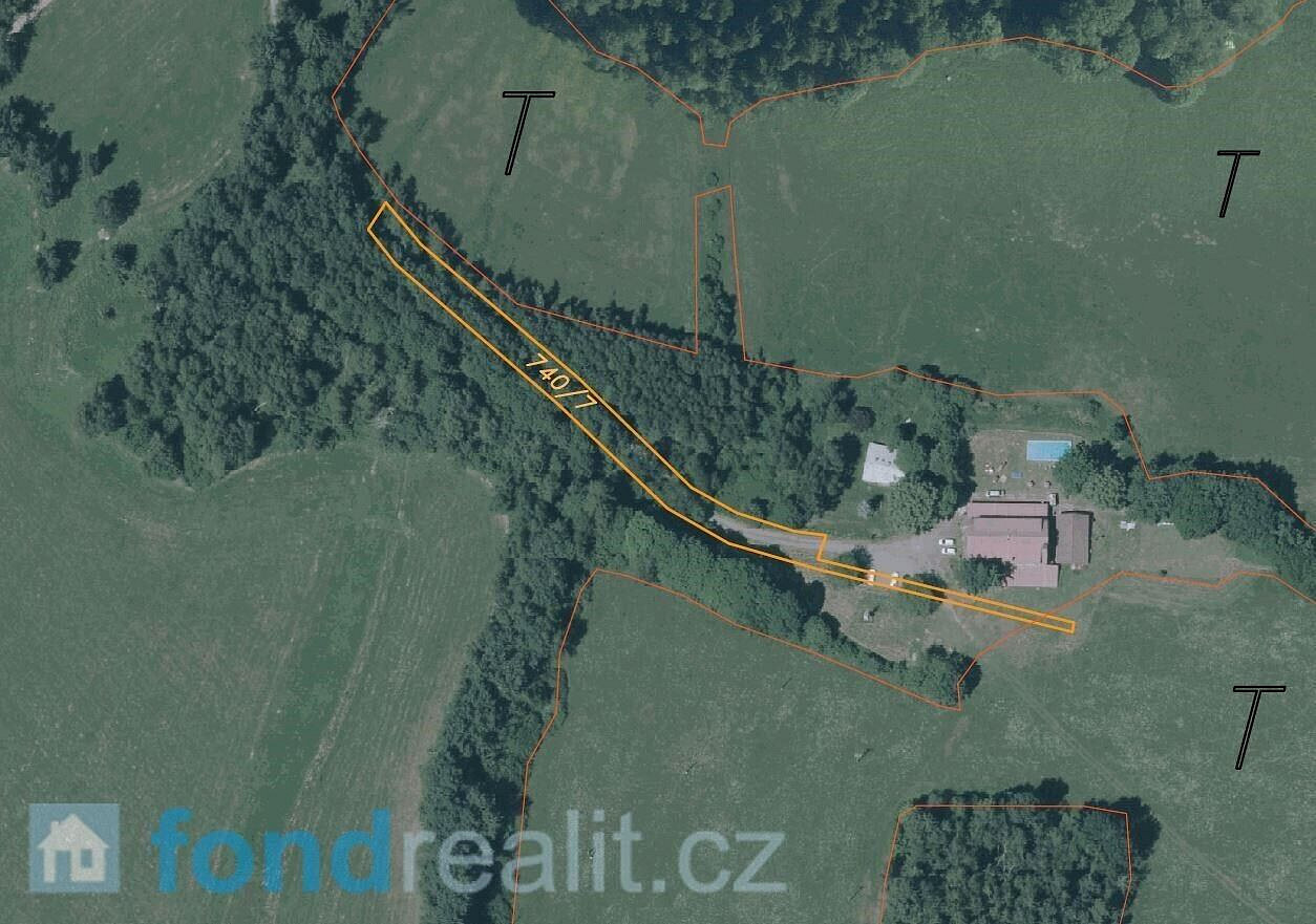 Prodej pozemku 1 922 m² – fotografie 2