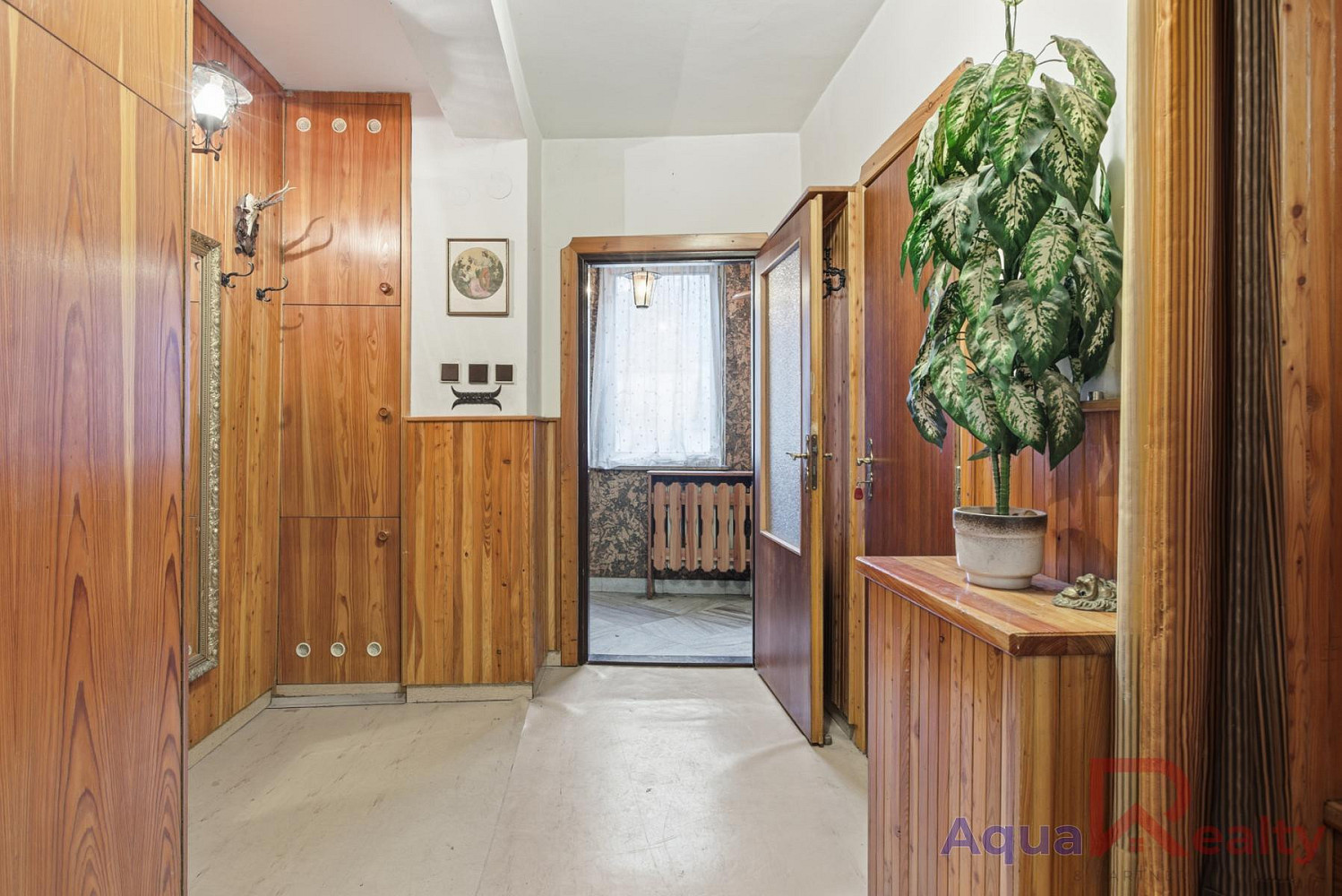 Prodej domu 290 m² s pozemkem 1 076 m² – fotografie 3