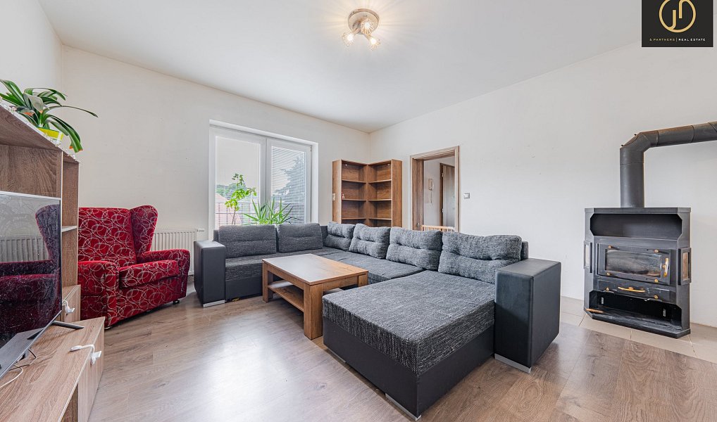 Prodej domu 150 m² s pozemkem 554 m², Kladno – náhled fotky 3