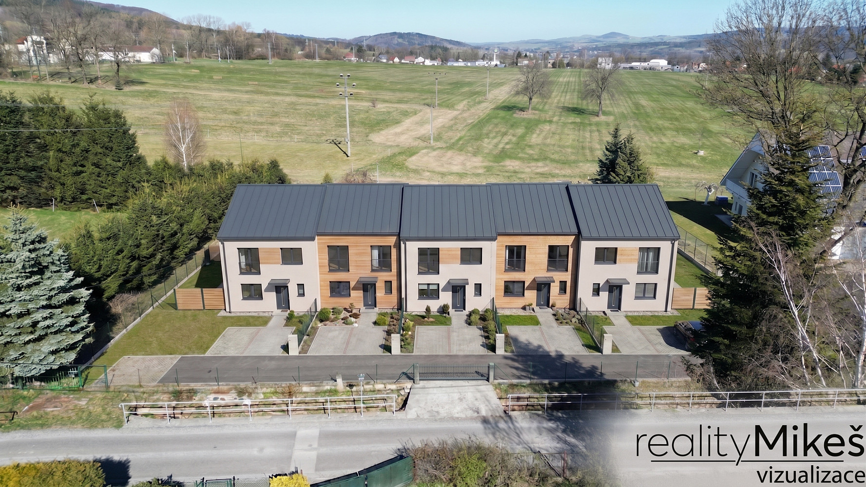 Prodej domu 273 m² s pozemkem 1 560 m² - Ansicht 4