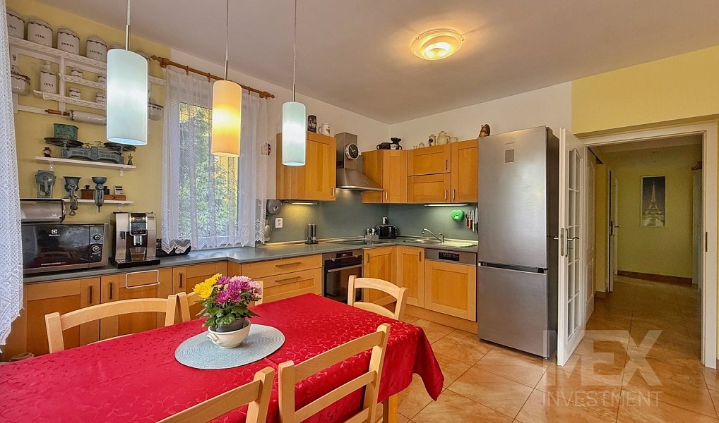 Prodej domu 130 m² s pozemkem 453 m², Náchod – náhled fotky 5