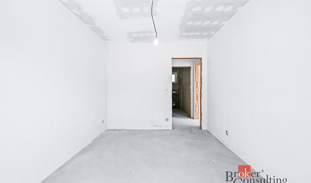 Prodej domu 152 m² s pozemkem 935 m², Kamenný Újezd – náhled fotky 25