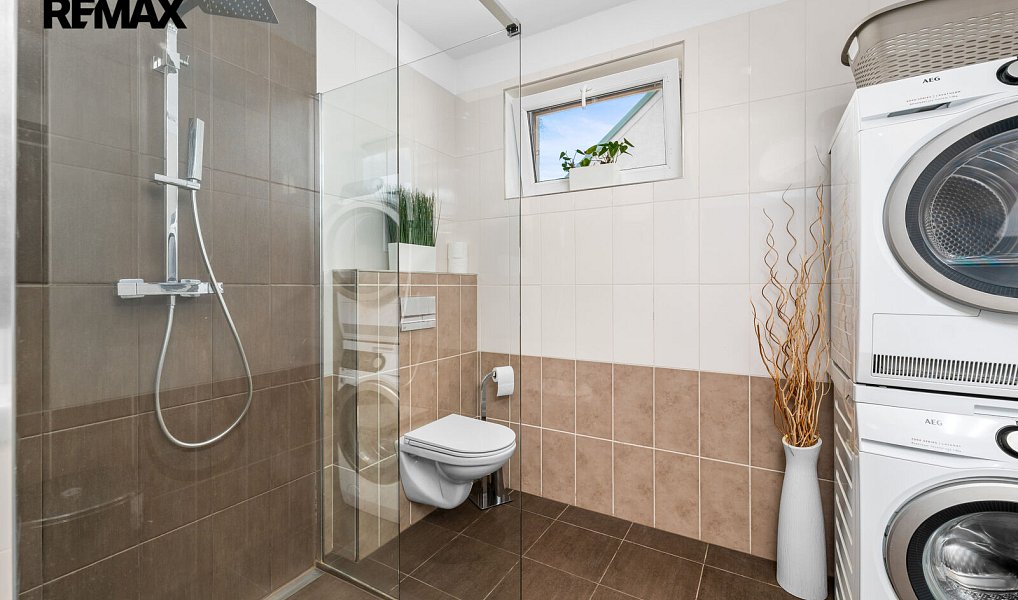 Prodej domu 134 m² s pozemkem 1 409 m², Lišov – náhled fotky 20