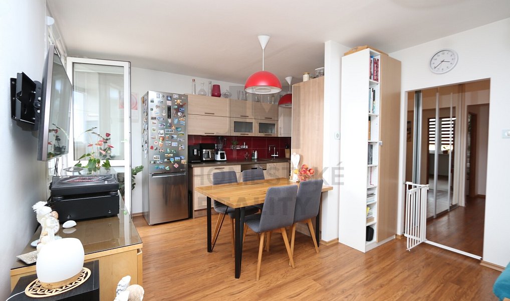Prodej bytu 3+kk 67 m², Praha – náhled fotky 2
