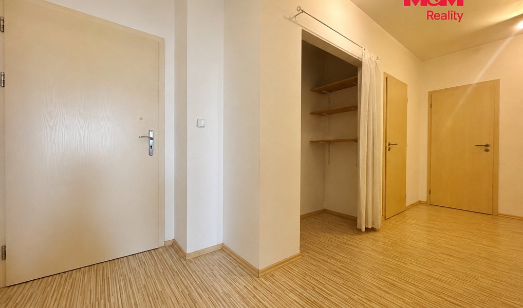 Prodej bytu 3+kk 75 m², Veleň – náhled fotky 8