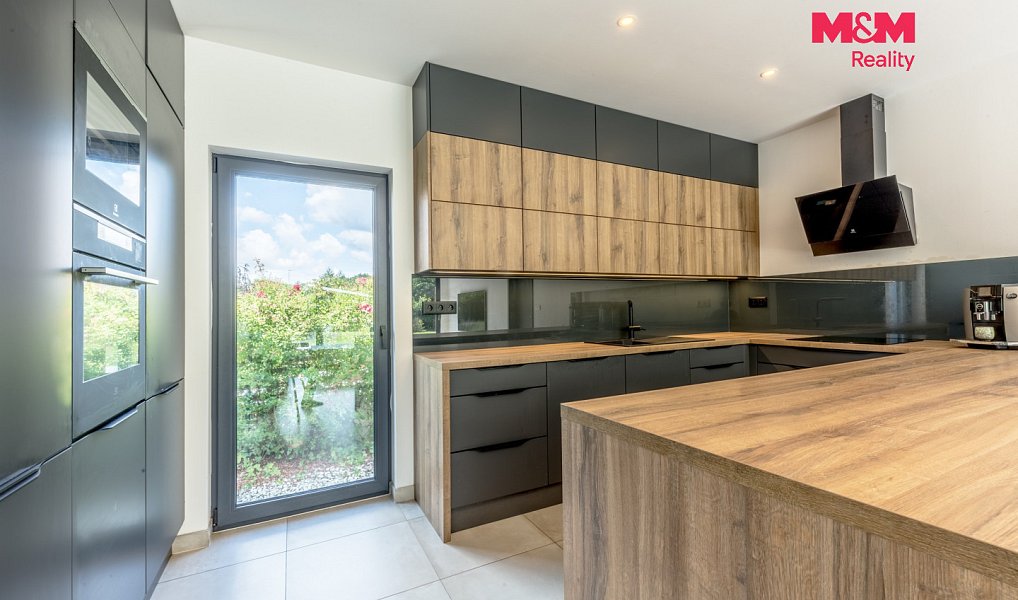 Prodej domu 110 m² s pozemkem 1 103 m², Zlatá – náhled fotky 3