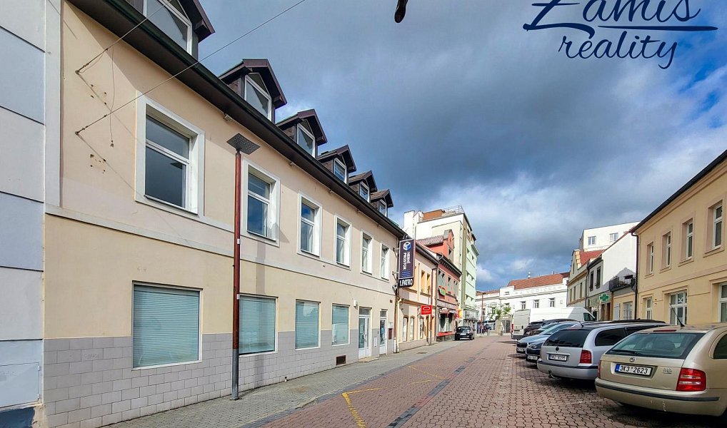 Prodej domu 400 m² s pozemkem 201 m², Kladno – náhled fotky 33