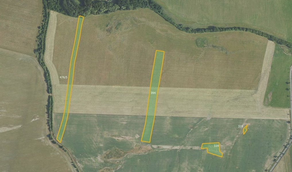 Prodej pole 32 127 m², Drahlín – náhled fotky 2