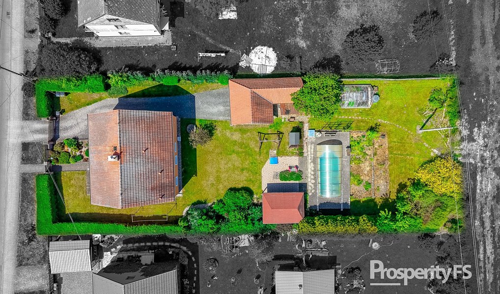 Prodej domu 206 m² s pozemkem 1 318 m², Sosnová – náhled fotky 15