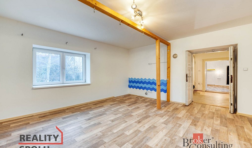 Prodej domu 579 m² s pozemkem 1 059 m², Středokluky – náhled fotky 28