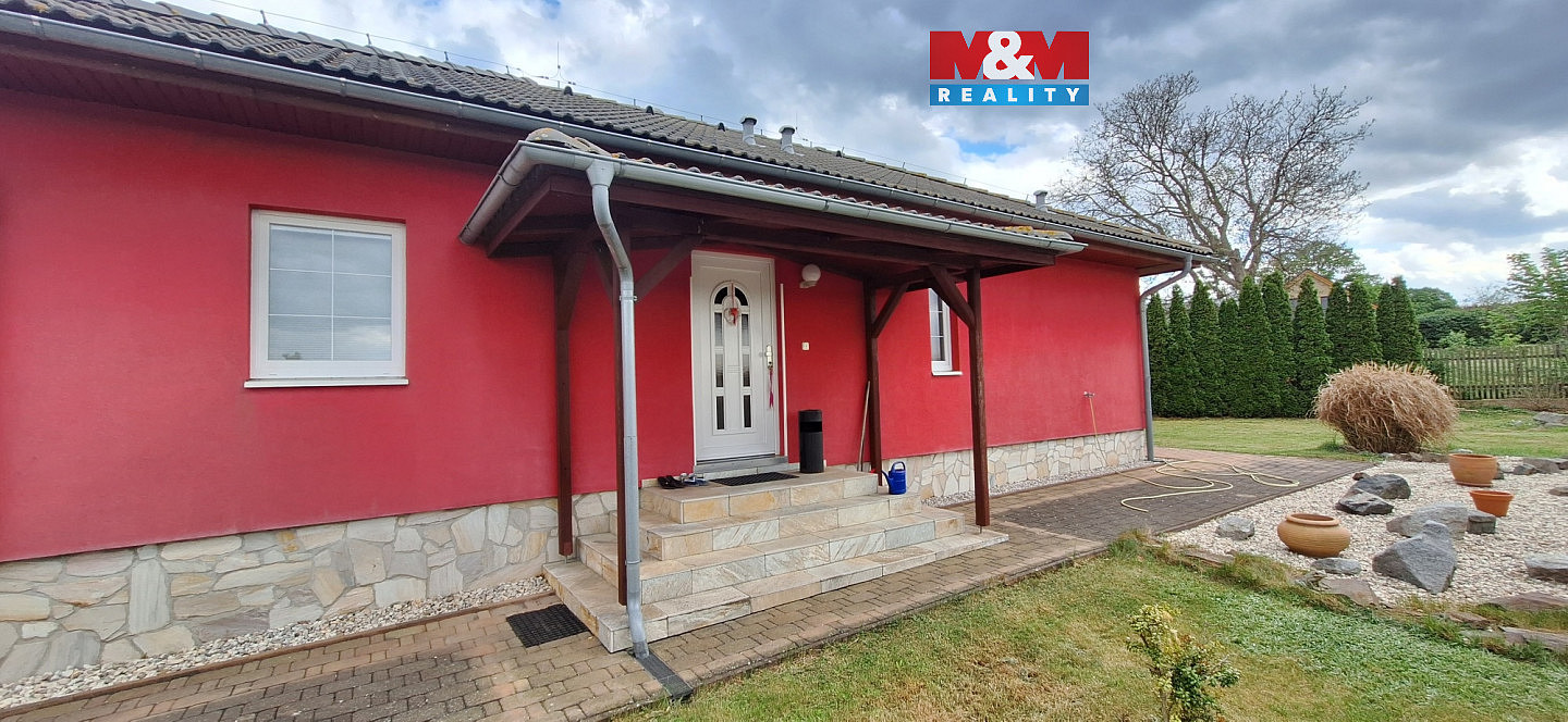 Prodej domu 158 m² s pozemkem 158 m²