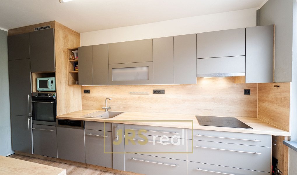 Prodej domu 230 m² s pozemkem 793 m², Slavkov u Brna – náhled fotky 2