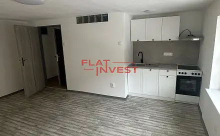 Pronájem bytu 1+kk 27 m²