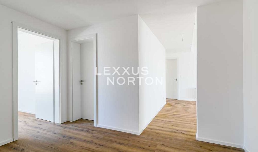 Prodej bytu 5+kk 120 m², Praha – náhled fotky 9