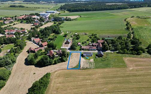 Prodej stavebního pozemku 1 467 m², Želetava - Šašovice, okres Třebíč
