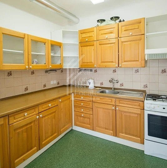 Prodej bytu 3+1 80 m², Praha