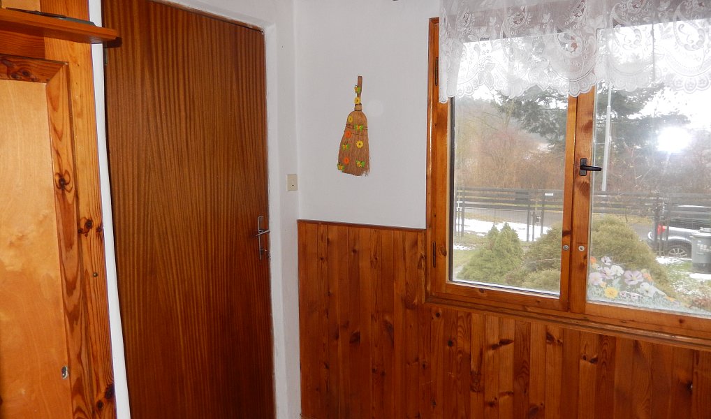 Prodej domu 300 m² s pozemkem 1 090 m², Lnáře – náhled fotky 8