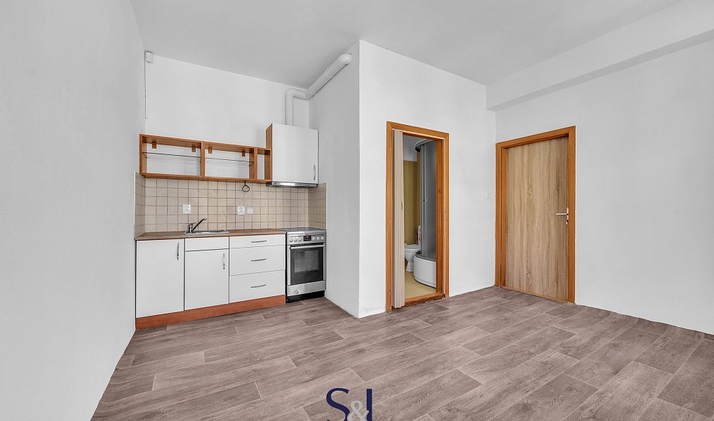 Prodej nájemního domu, činžáku 1 036 m², Česká Lípa – náhled fotky 17