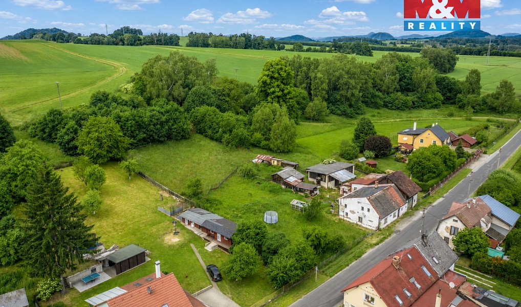 Prodej domu 222 m² s pozemkem 839 m², Pertoltice pod Ralskem – náhled fotky 18