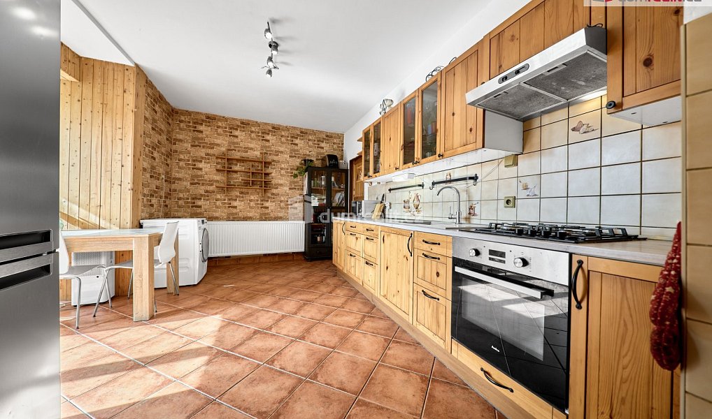 Prodej domu 160 m² s pozemkem 454 m², Stříbro – náhled fotky 6