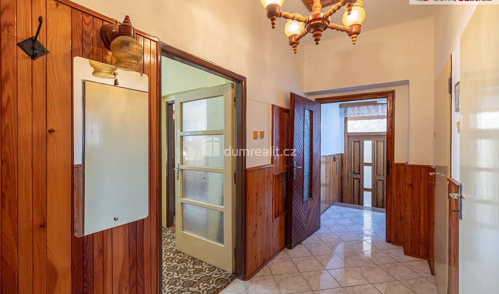 Prodej domu 115 m² s pozemkem 1 316 m², Dobrovíz – náhled fotky 19