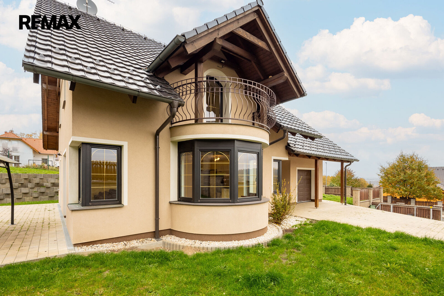 Prodej domu 205 m² s pozemkem 946 m²