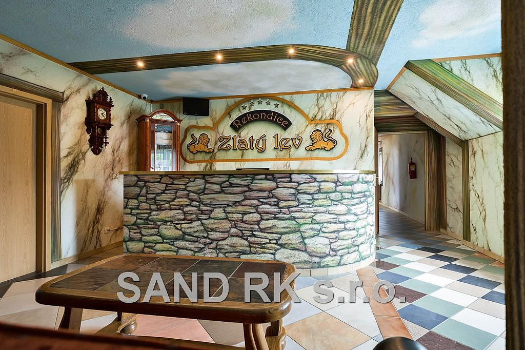 Pronájem domu 1 000 m² s pozemkem 5 177 m² – fotografie 5