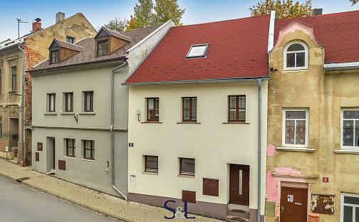 Pronájem bytu 1+kk 29 m², Nádražní, Mimoň - Mimoň III, okres Česká Lípa