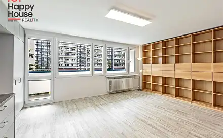 Pronájem bytu 4+kk 107 m²