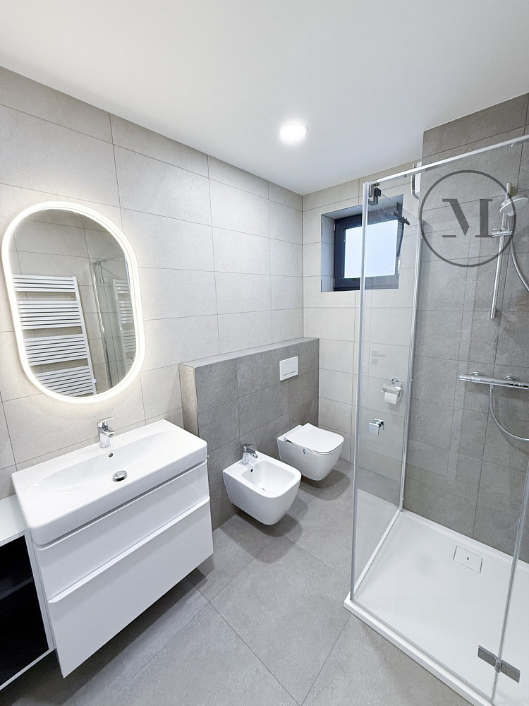 Pronájem bytu 2+kk 57 m² – fotografie 2