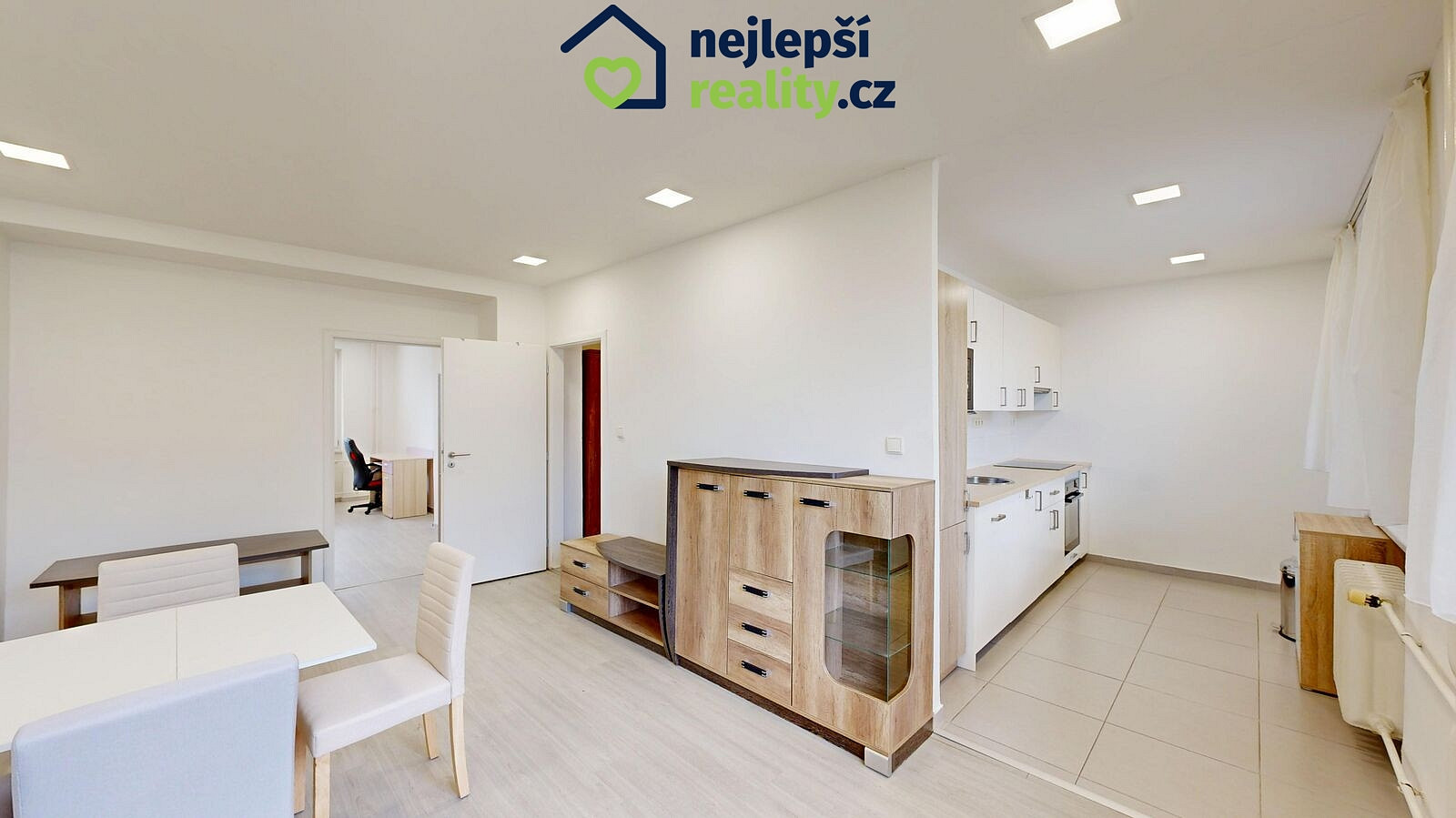 Pronájem bytu 2+1 54 m² – fotografie 4
