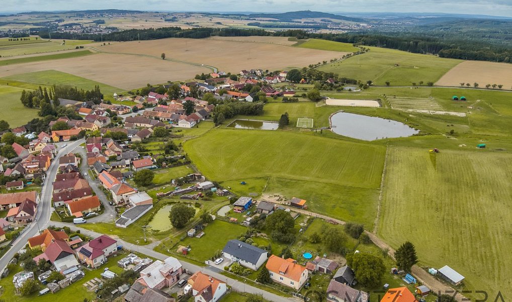 Prodej stavebního pozemku 712 m², Milínov – náhled fotky 25