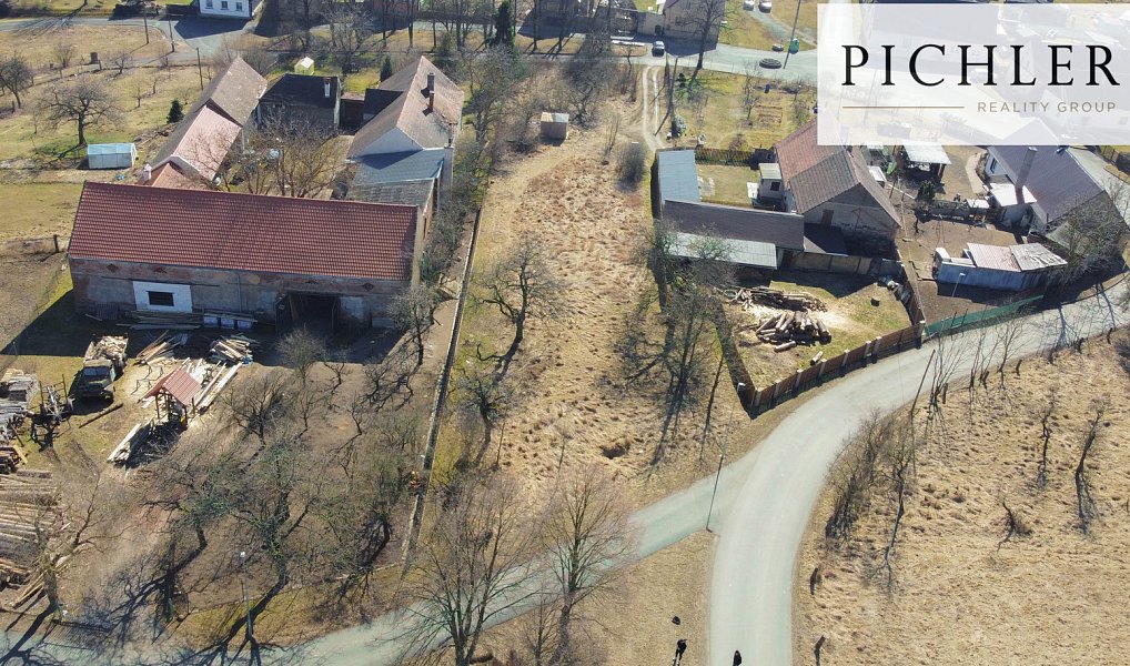 Prodej stavebního pozemku 983 m², Planá – náhled fotky 4
