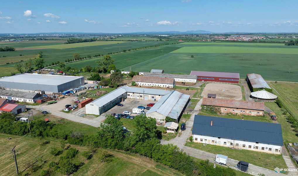 Pronájem skladovacích prostor 115 m², Týnec – náhled fotky 9