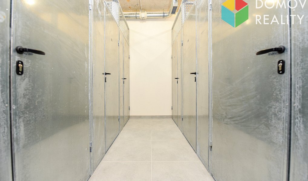 Pronájem bytu 1+kk 48 m², Beroun – náhled fotky 11