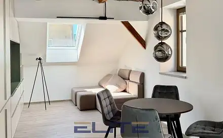 Pronájem bytu 3+kk 102 m²